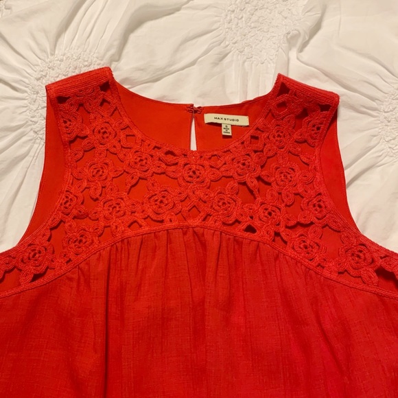 Max Studio Red Daisy Crocheted Tent Dress - Picture 6 of 9